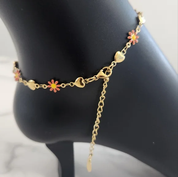 Gold Plated Heart and Enamel Daisy Charm Anklet - Picture 7 of 11